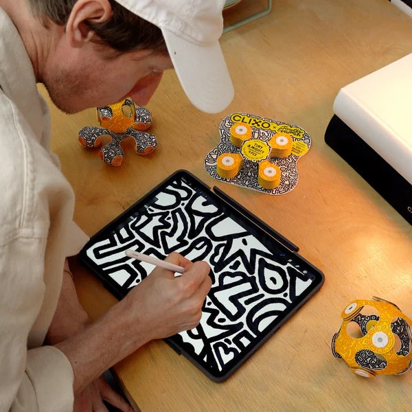 Clixo Tiny & Mighty Artist Edition - Timothy Goodman