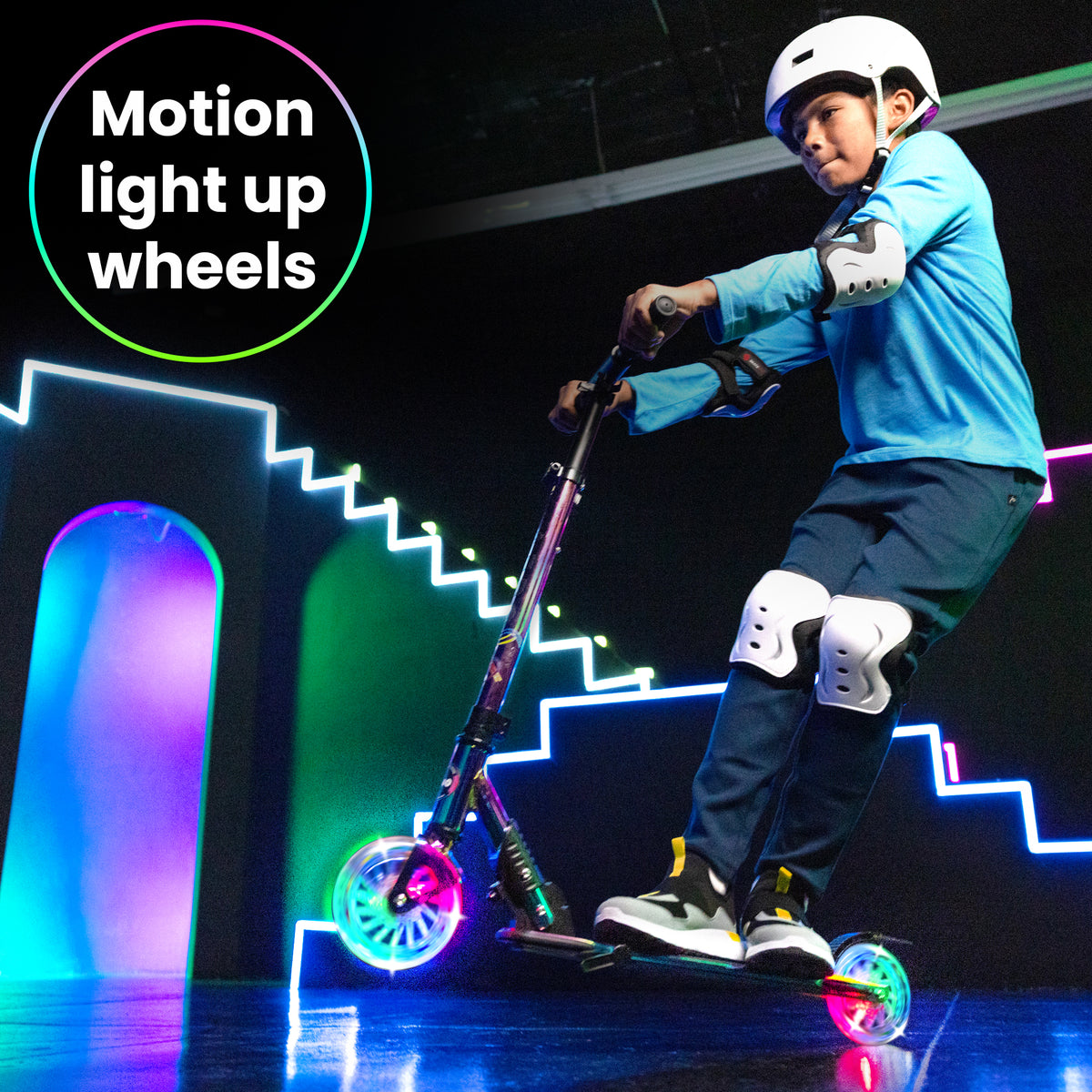 A140 Kids Foldable Scooter - Chrome - Image 2